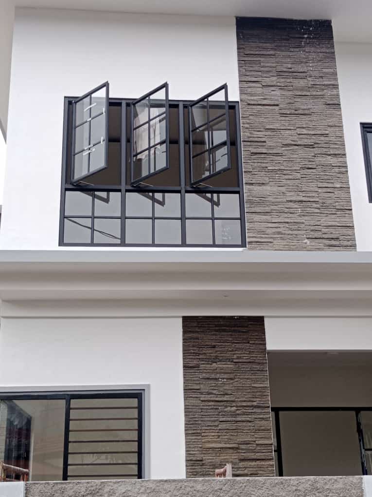 Pintu kaca aluminium Tangerang galeri (1)